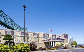 Holiday Inn Express & Suites Astoria